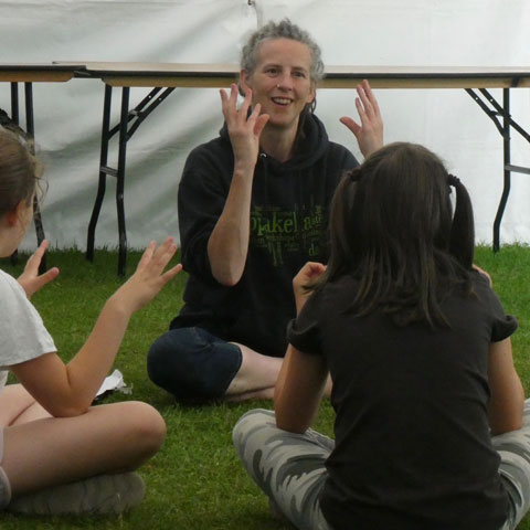 Sara Marshall-Rose, Sidmouth Folk Festival Children’s Workshop 2019. Photo: Phil Rose