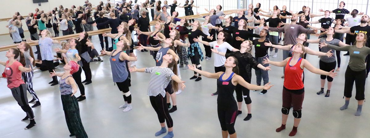 Big Dance Pledge 2016 with students at the University of Roehampton. Photo Richard Parr