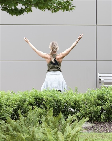 People Dancing in the Summer. Photo: Rachel Cherry